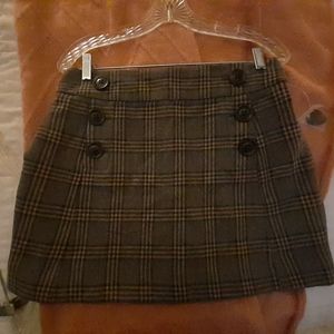 Gap mini plaid skirt size 2